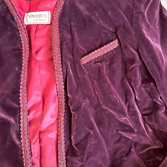 Women’s Vintage Velvet Jacket - Picture 2 of 4